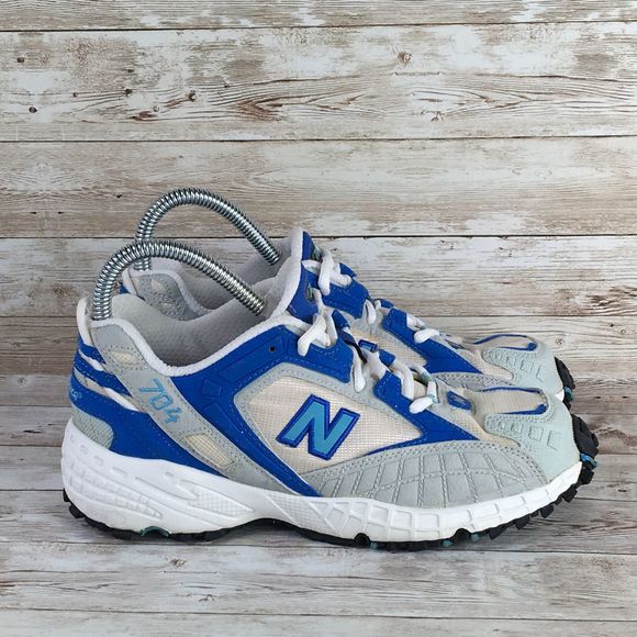 new balance 704